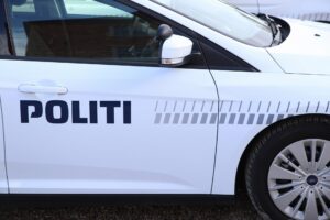 Stjal hævekort fra ældre mand