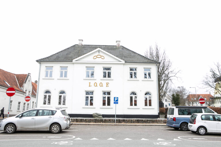 Odd Fellow Logerne inviterer indenfor