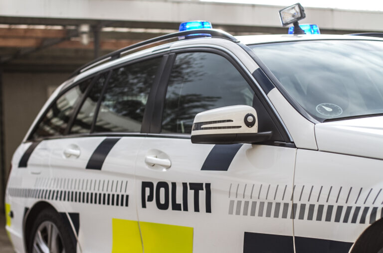 Trafikuheld med en knallert og en cykel
