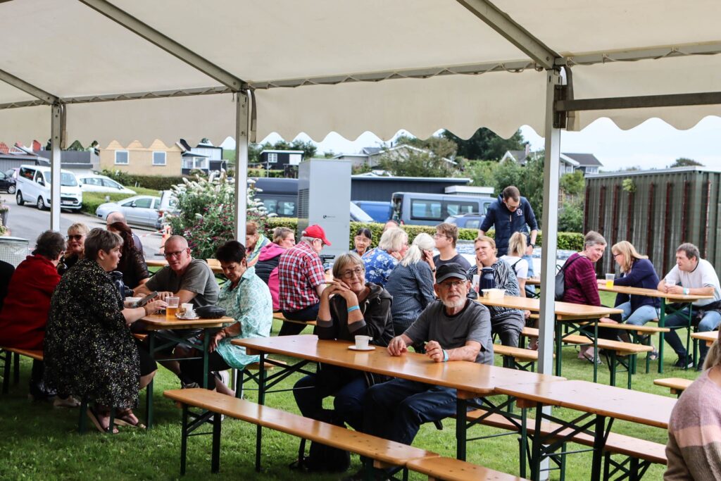 Midt i juni er musikfestival på Strandhjem
