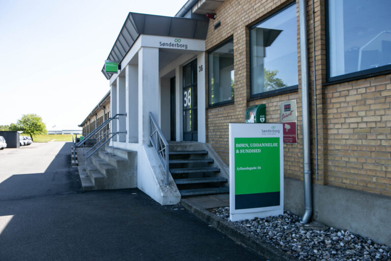 Status på let tilgængelige behandlingstilbud til børn og unge