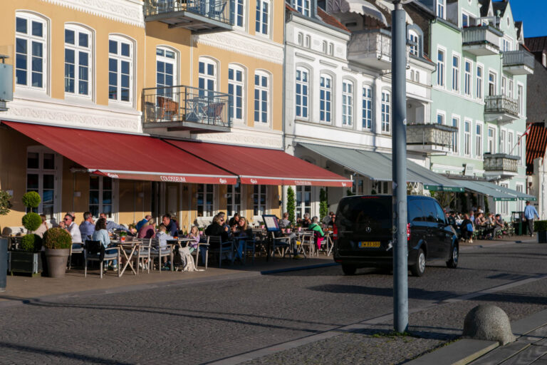 Nu er der plads til biler på Sønder Havnegade