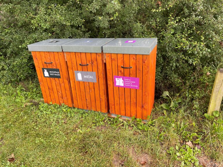Affaldssortering langs Gendarmstien