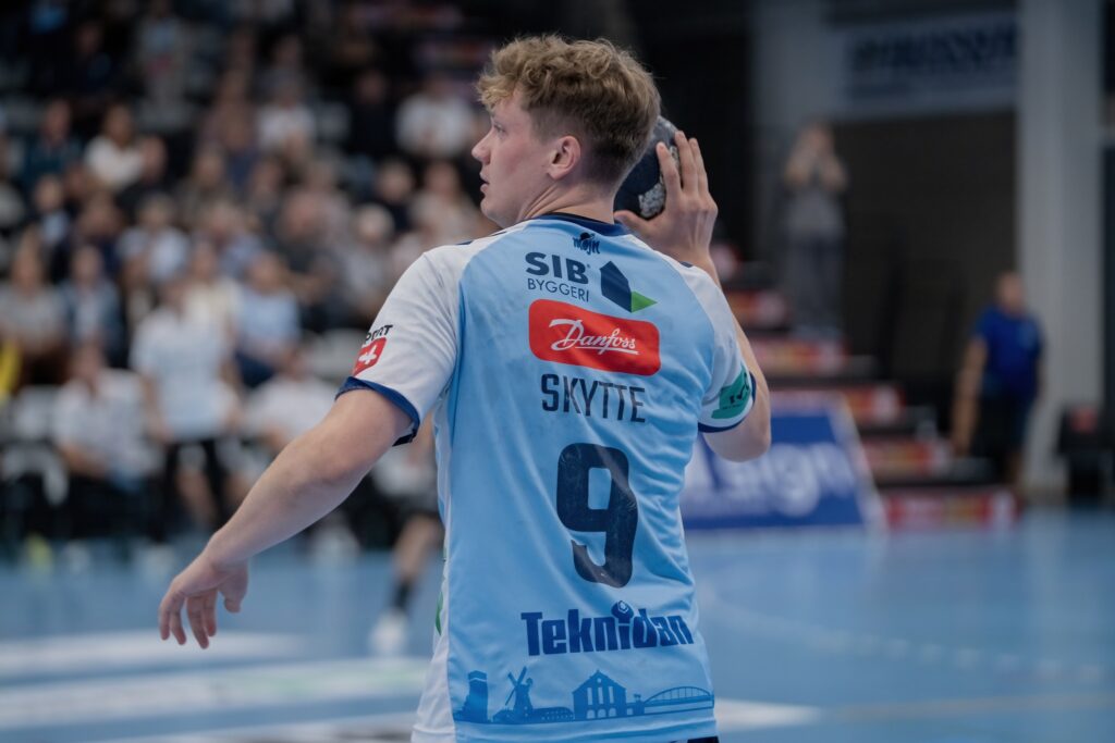 Sønderjyskes håndboldherrer vil hente point i Jysk Arena