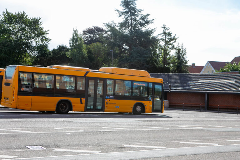 Ny buslinje kører til lufthavnen