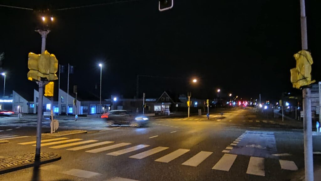 Det trækker ud med at få liv i trafiklyset i kryds på Alsgade