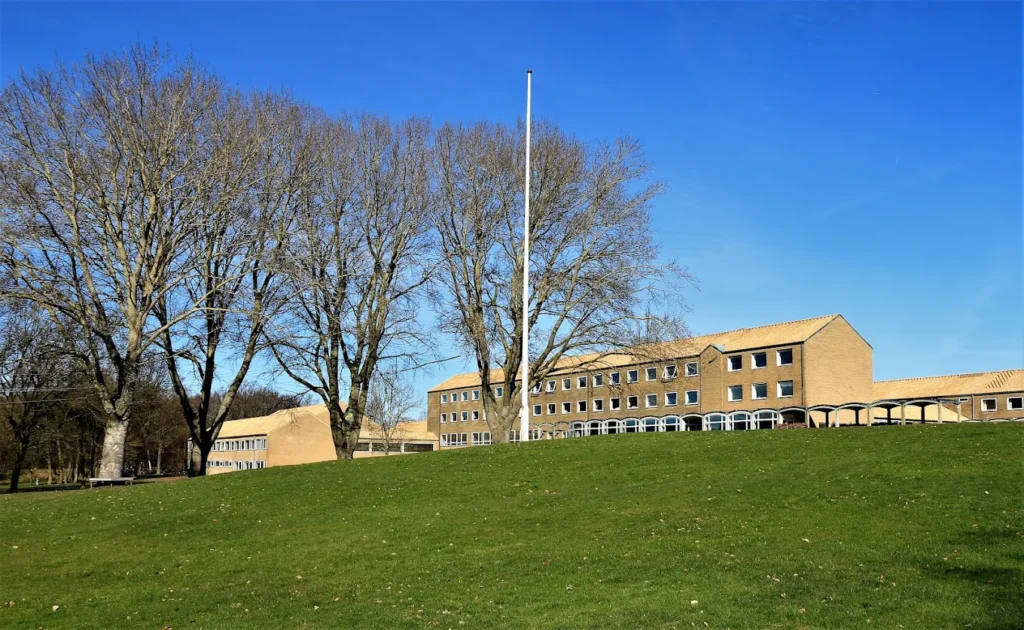 Nu er idrætshøjskolen igen fyldt med elever