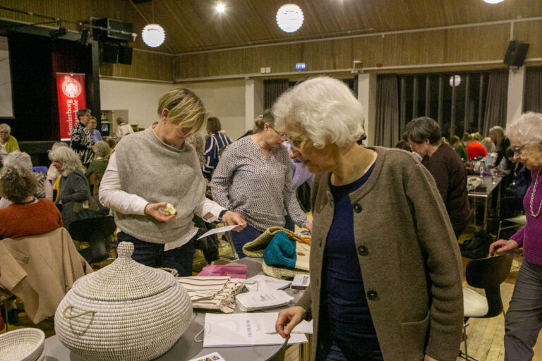 Garn uden Grænser: Inspirerende aften med fokus på rejser, kvinder og kreativitet