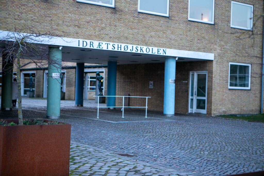 For alle: Meninger mødes Grundlovsdag på idrætshøjskolen