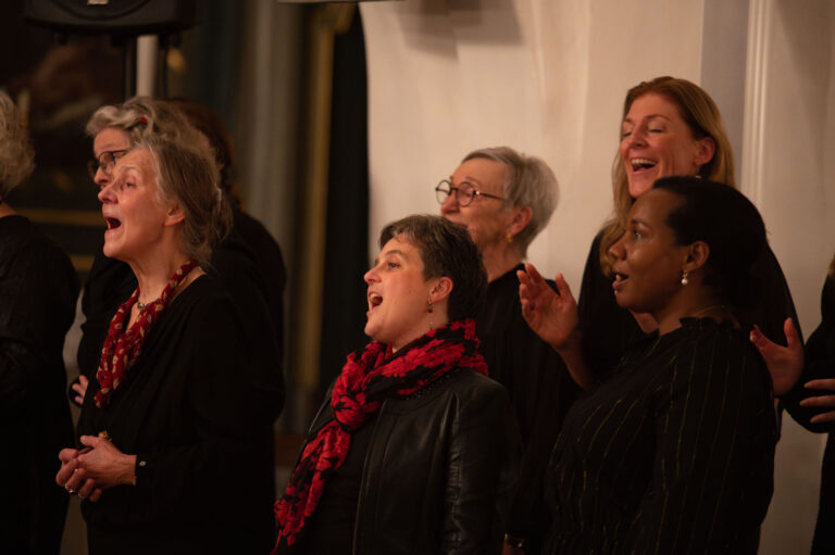 Hearts of Gospel synger i frikirken