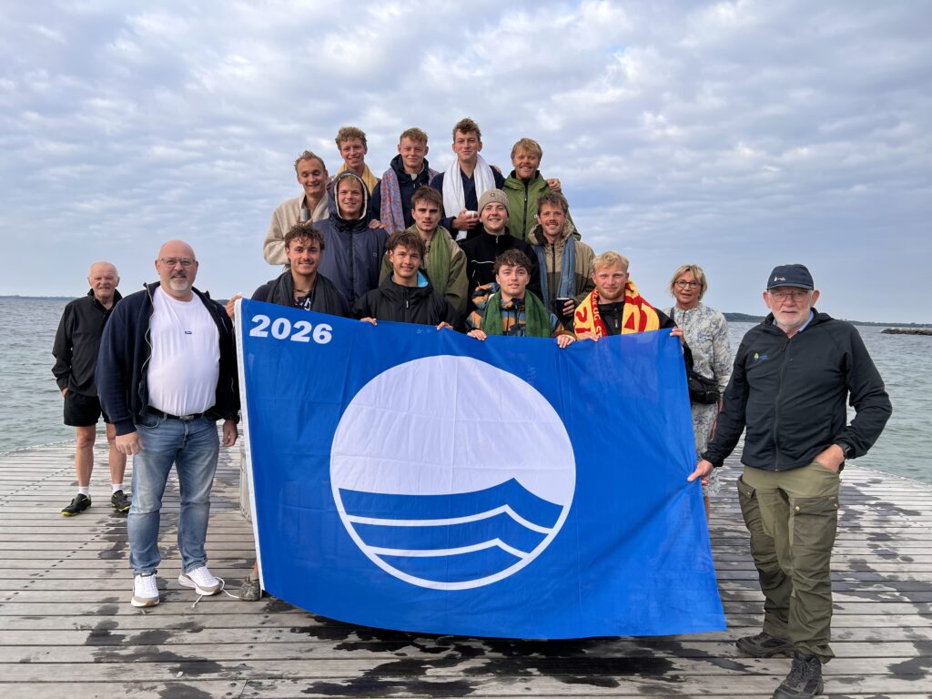 Tirsdag morgen blev de Blå Flag hejst