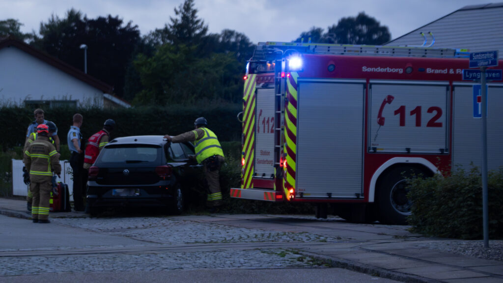 Mindre solo-uheld i kryds