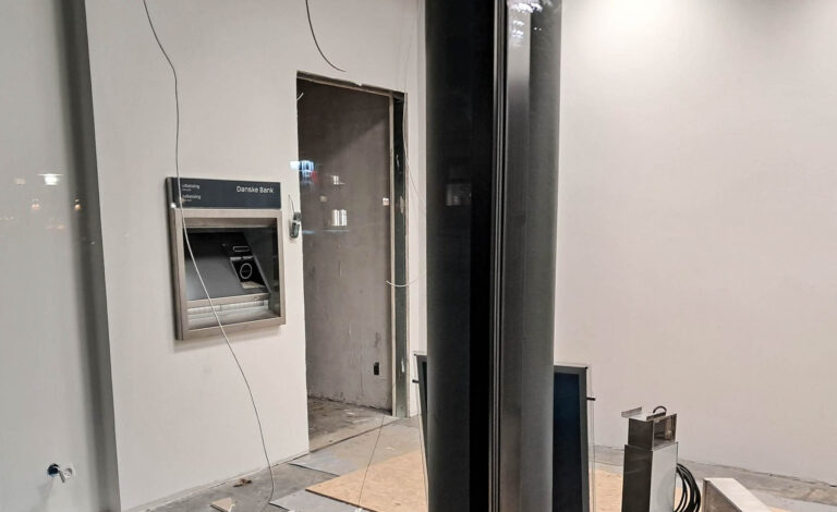 Snart kan Danske Bank-kunder hæve penge på Perlegade