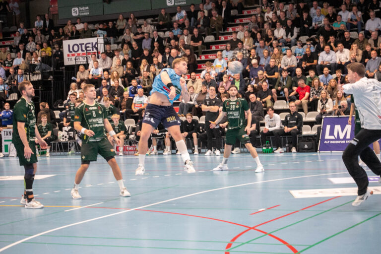 Alt for spændende håndboldkamp