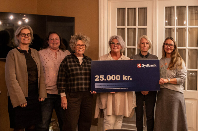Kvindekomiteen gav penge til Kvinde- og Krisecentret