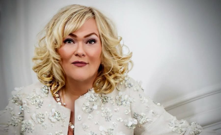 Marie Carmen Koppel synger i Nordborg Kirke